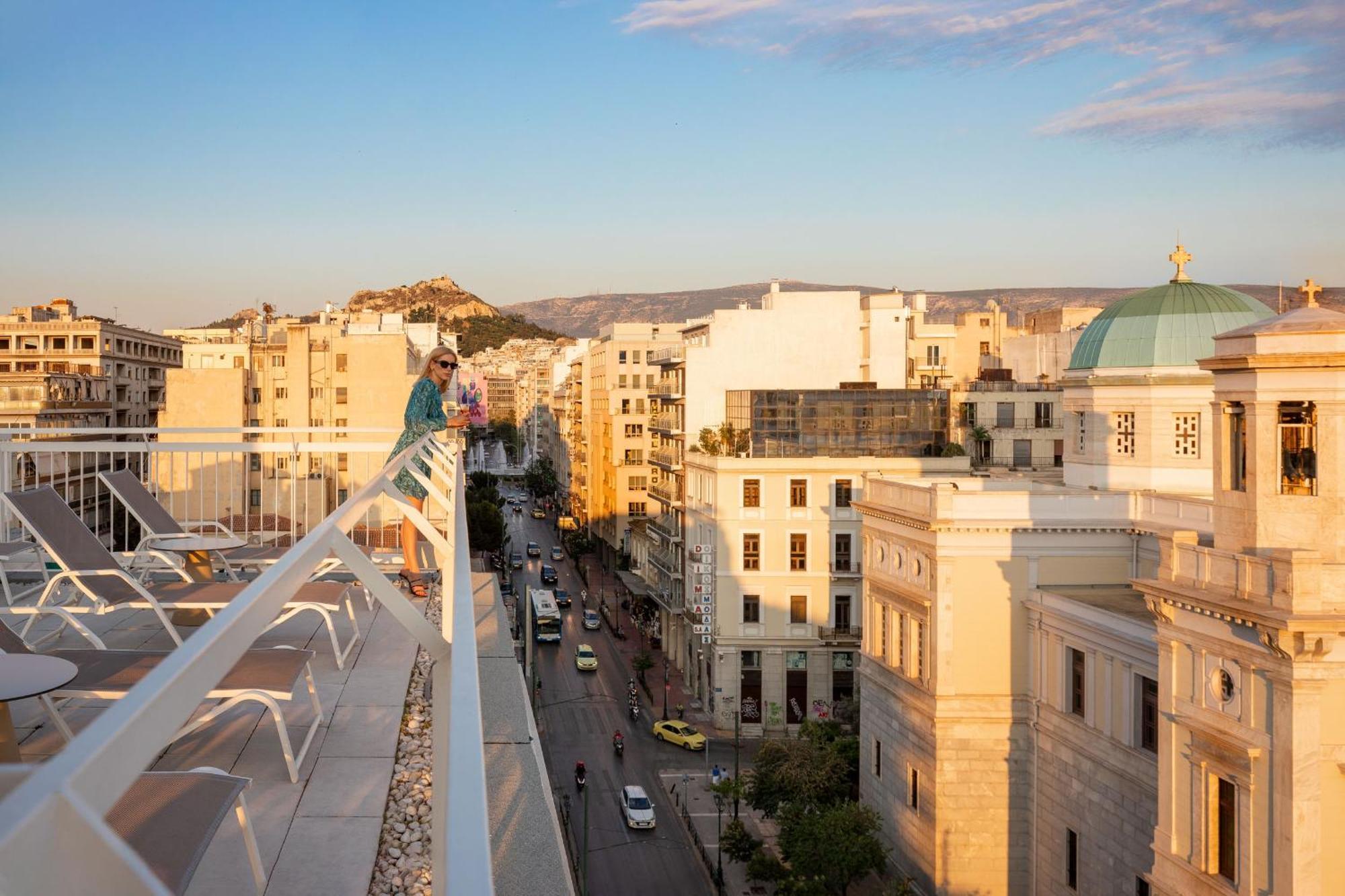 Brown Kubic, A Member Of Brown Hotels Athens Exterior photo